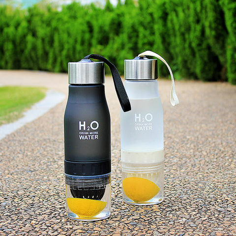 New Xmas Gift 650ml My Water Bottle plastic Fruit infusion bottle Infuser Drink Outdoor Sports Juice lemon Portable Kettle