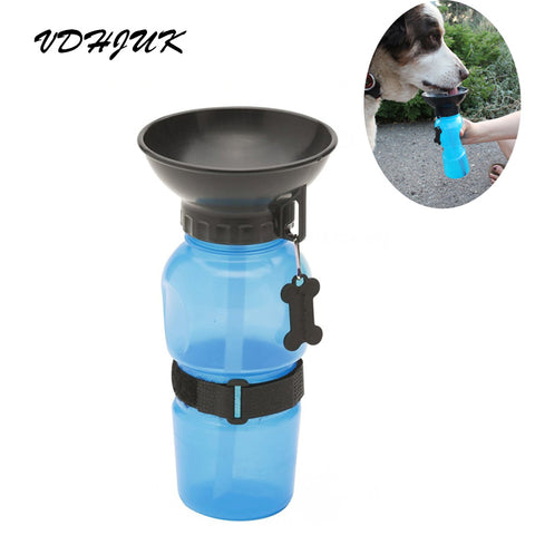 Drop shipping 2017 Portable Auto Dog Mug Pet Dog Out Drinking Water Cup Pet Dog Water Feeder Pet Drinking Water Cup
